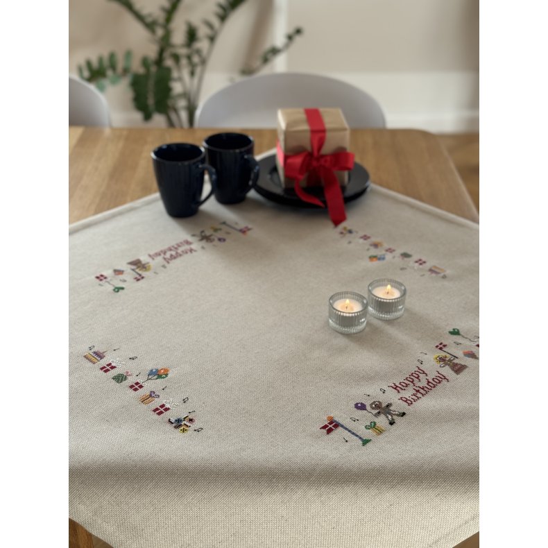 Dug - f�dselsdag - broderi