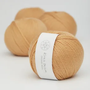 Organic wool 1 garn farve nr. 6 M�rkegul